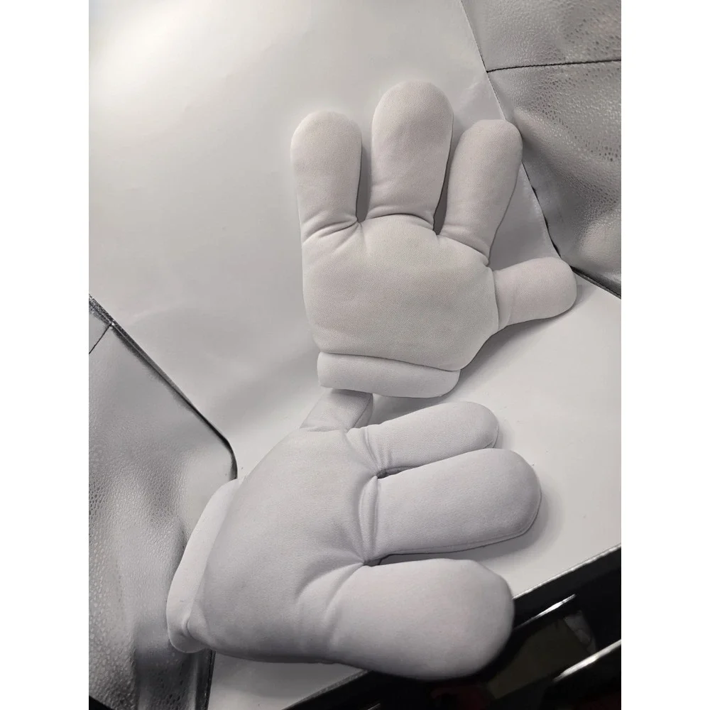Disney Parks Mickey Mouse White Gloves Hands Soft Plush Pre-owned
